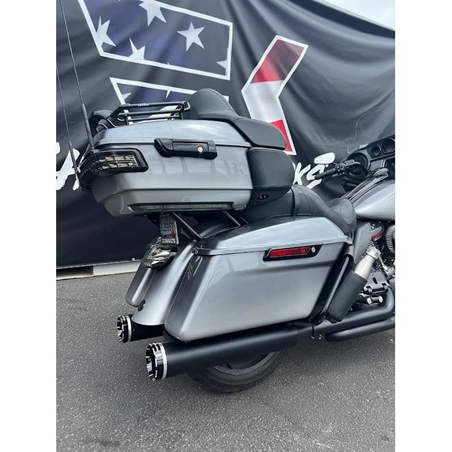 Khrome werks 4.5" Mufflers for Touring - Black with Tracer